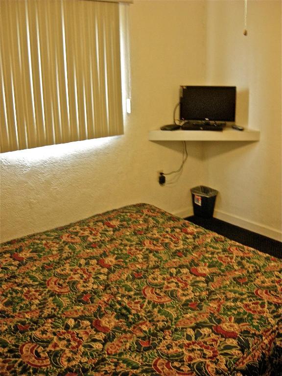 רדמונד Hub Motel מראה חיצוני תמונה